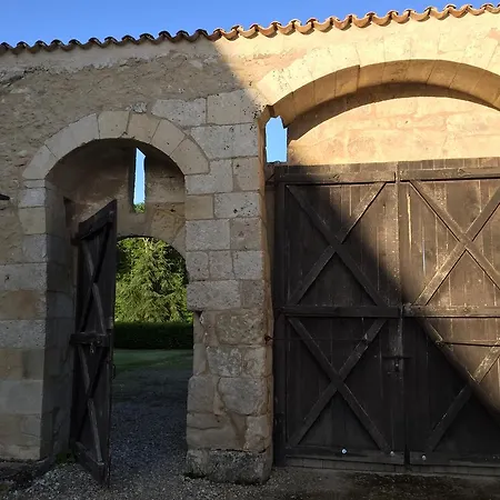 Chateau Beausejour * Tocane-Saint-Apre